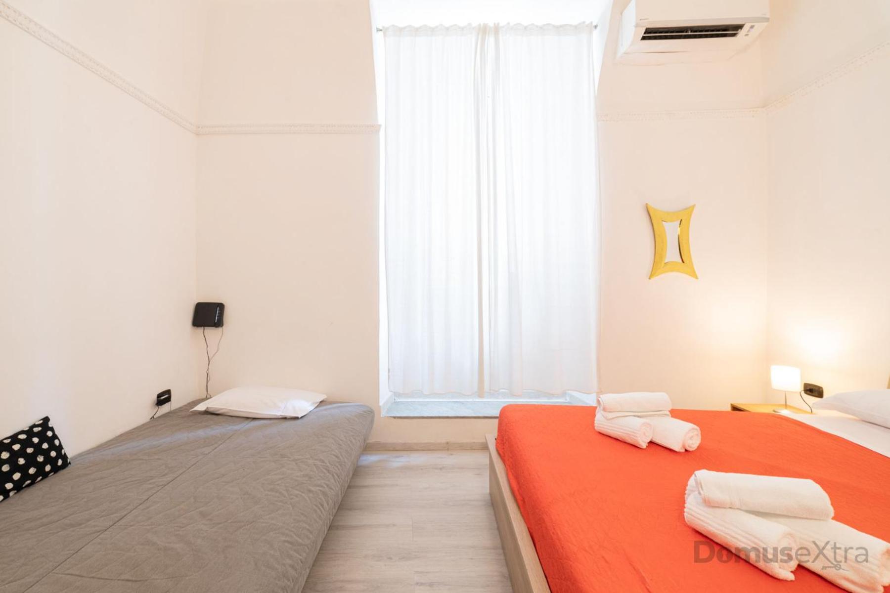 Villari Guest House By Domusextra 那不勒斯 外观 照片