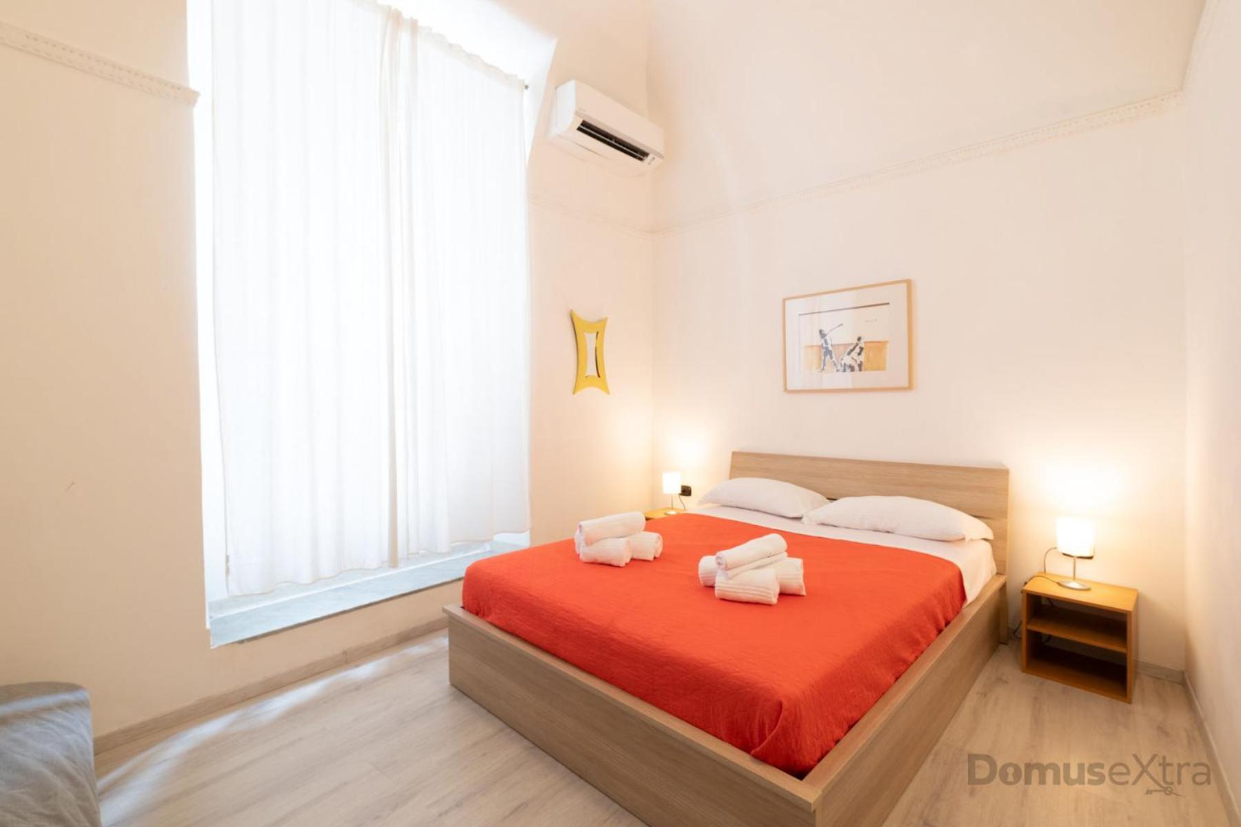 Villari Guest House By Domusextra 那不勒斯 外观 照片